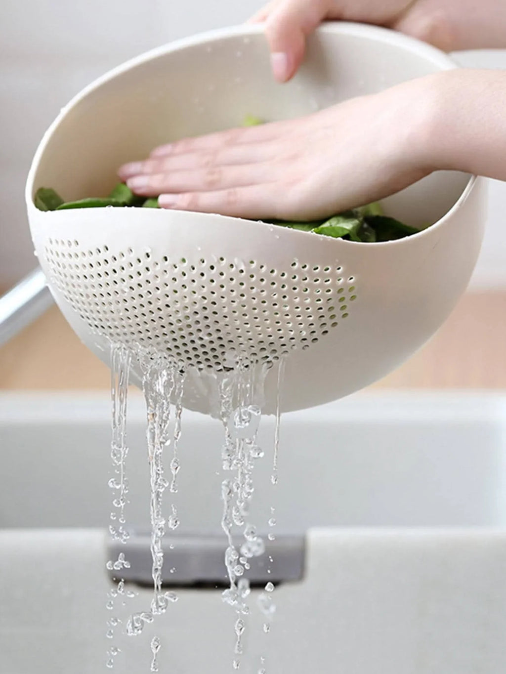 Multifunctional Rice Wash Basket – Kitchen Strainer & Washing Basin