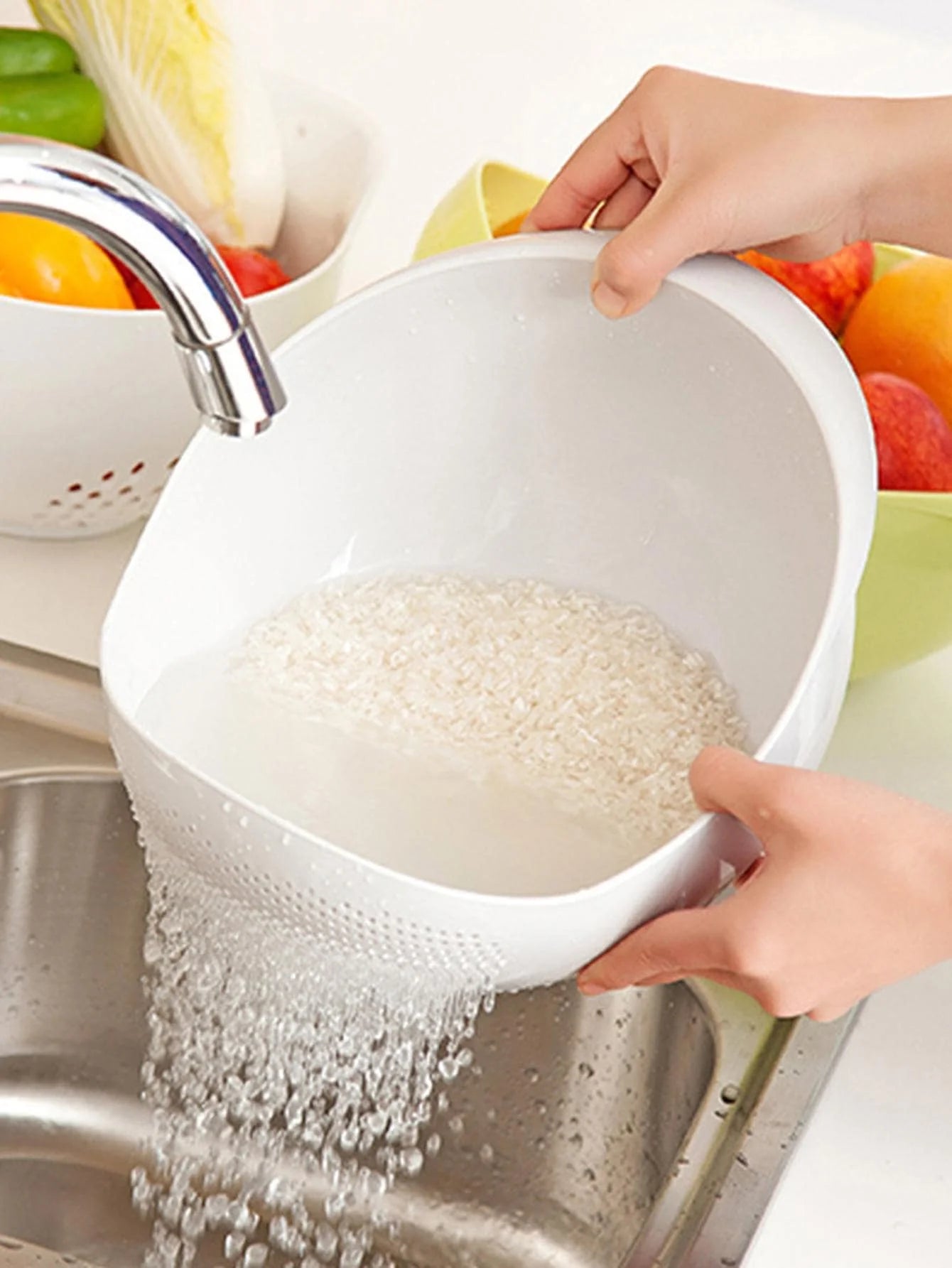 Multifunctional Rice Wash Basket – Kitchen Strainer & Washing Basin