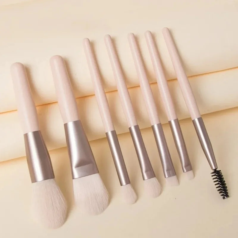 8-Piece Makeup Brush Set – Professional Beauty Tools